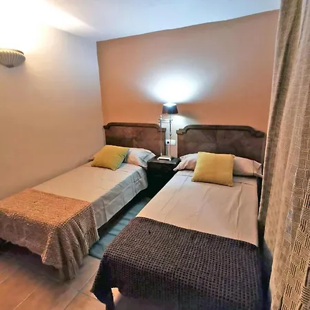 ¡¡nueva!! 500m² Para 14 Personas En Soria *